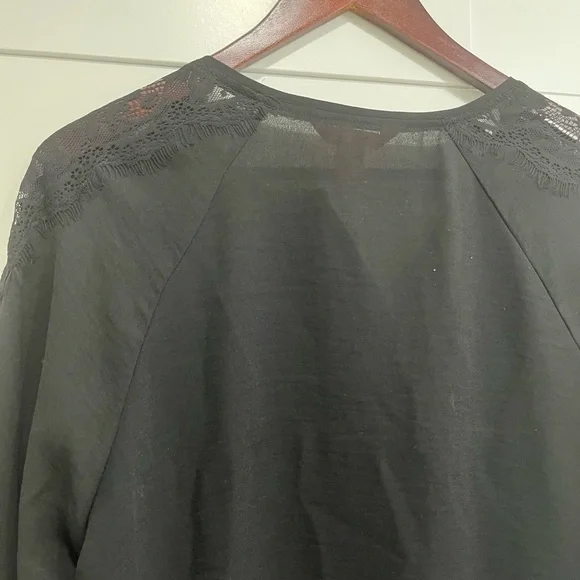 Blouse - Picture 4 of 5